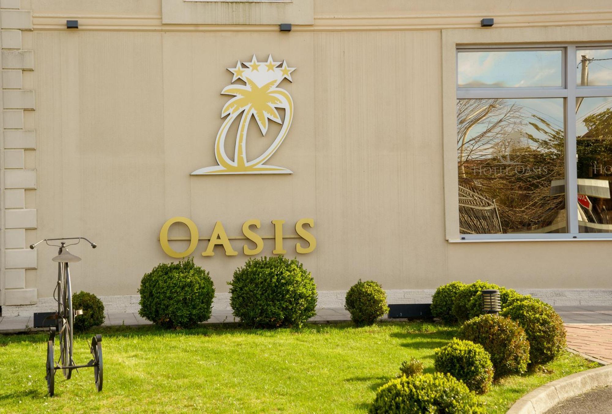 Hotel Oasis Podgorica Exterior foto