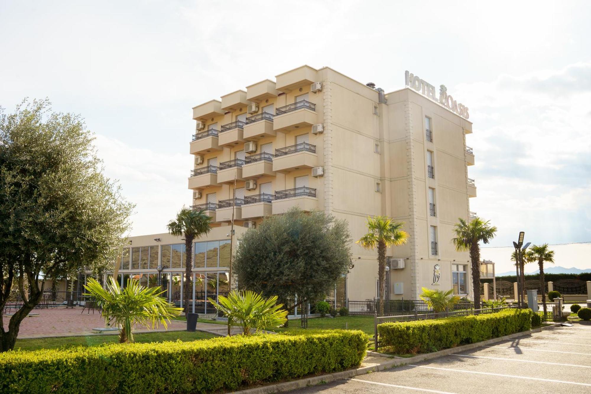 Hotel Oasis Podgorica Exterior foto