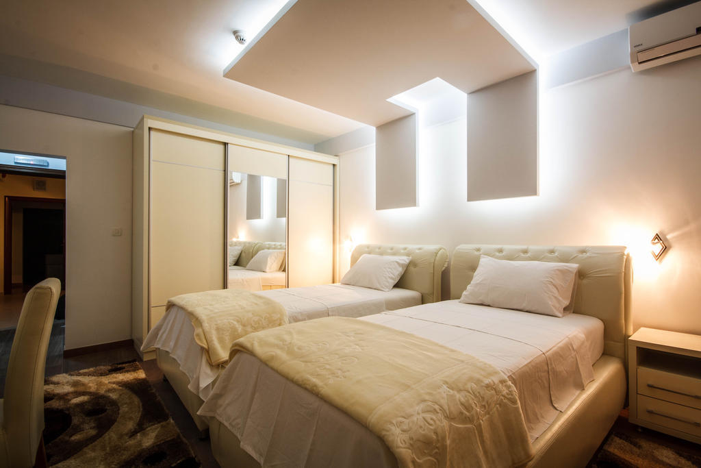 Hotel Oasis Podgorica Habitación foto